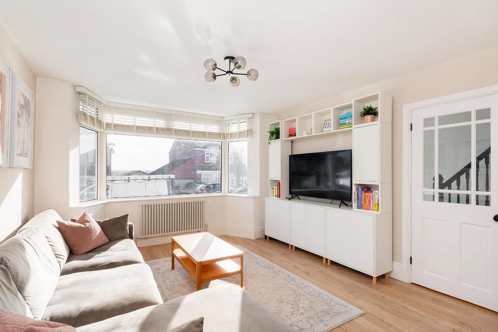 7 L5 RBD - Living Room C.jpg