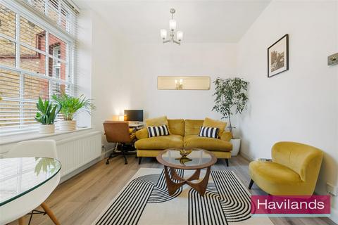 2 bedroom flat for sale, Banting Drive, London