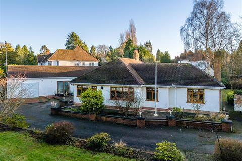 4 bedroom detached bungalow for sale, 1 Woodthorne Road, Tettenhall, Wolverhampton, WV6 8TU