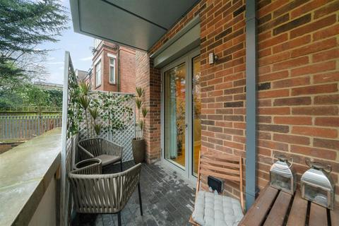 2 bedroom apartment for sale, Clark House, Kidderpore Green, Hampstead, NW3