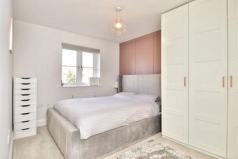 24 Anvil Close, Albrighton, Wolverhampton, WV7 3JP