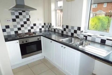 3 bedroom terraced house to rent, Allendale Avenue, Nottingham NG8