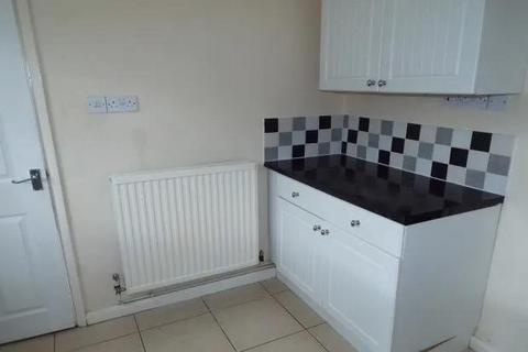 3 bedroom terraced house to rent, Allendale Avenue, Nottingham NG8