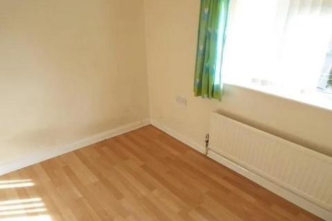 3 bedroom terraced house to rent, Allendale Avenue, Nottingham NG8