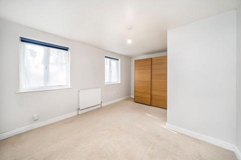 2 bedroom maisonette for sale, Haggard Road, Twickenham TW1