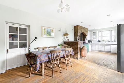 58 Castlebar Road, London, W5 2DD