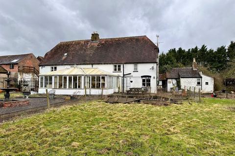 5 bedroom detached house for sale, Bridge Farm, Barbers Bridge, Rudford, Gloucester, Gloucestershire, GL2 8DX