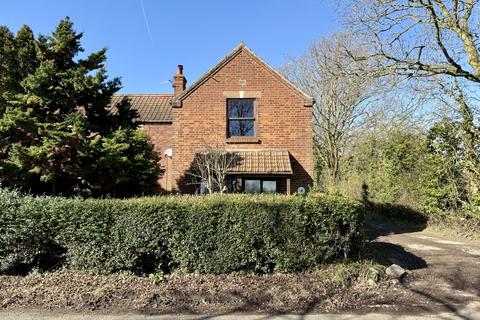 2 bedroom detached house for sale, Medina Cottage, Heath Road, Hickling, Norwich, Norfolk NR12 0AX