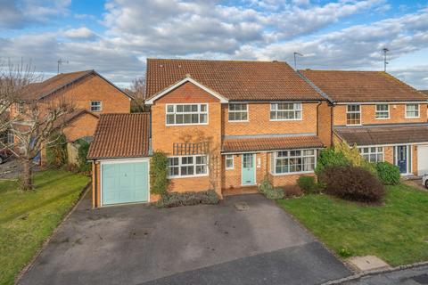 6 bedroom detached house for sale, Riding Way, Wokingham RG41