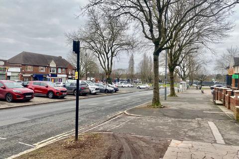 Shop to rent, Kingstanding Road, Birmingham