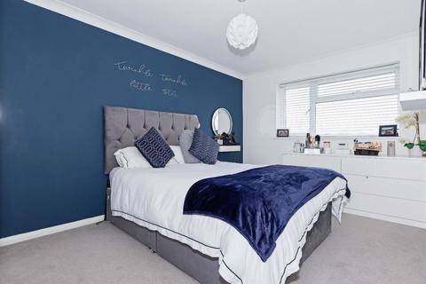 1 bedroom apartment for sale, Cavell Avenue, Peacehaven