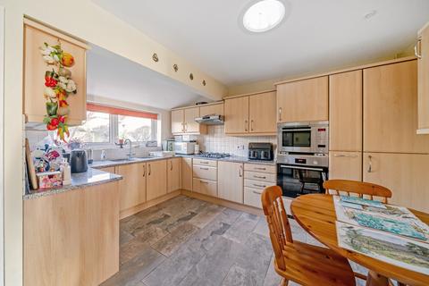 4 bedroom bungalow for sale, Hillside Close, Cheltenham GL52