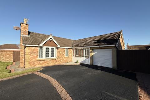 3 bedroom detached bungalow for sale, Heathfield, Tunstall, Sunderland, SR2