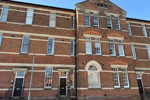 3 bedroom terraced house for sale, Hillier Road, Devizes