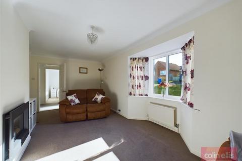 2 bedroom detached bungalow for sale, Coverdale Drive, Scarborough