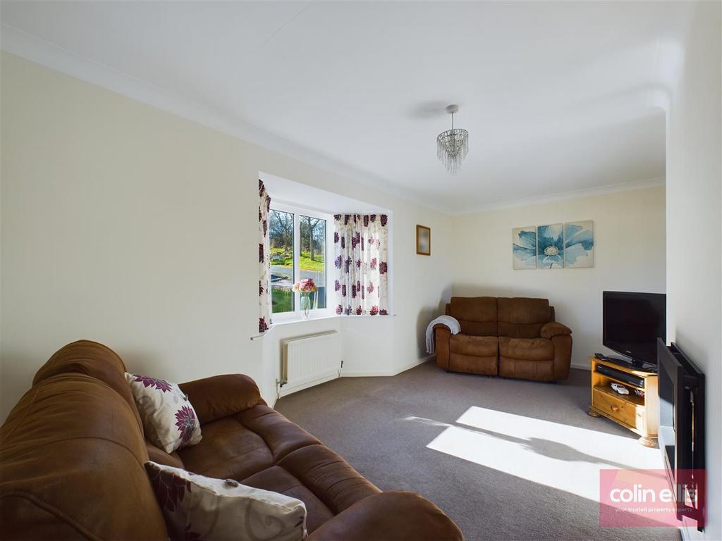 CAM05075 G0-PR0029-STILL009.jpg