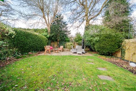 2 bedroom maisonette for sale, Maltmans Lane, Chalfont St. Peter, Gerrards Cross