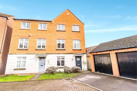 4 bedroom semi-detached house for sale, Palmers Court, Southwell, Nottinghamshire, NG25