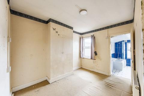 2 bedroom terraced house for sale, 9 Thirza Road, Dartford, Kent, DA1 1UB