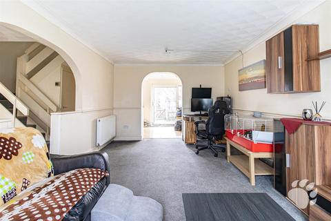 53 High Barrets, Basildon, SS14 1TP