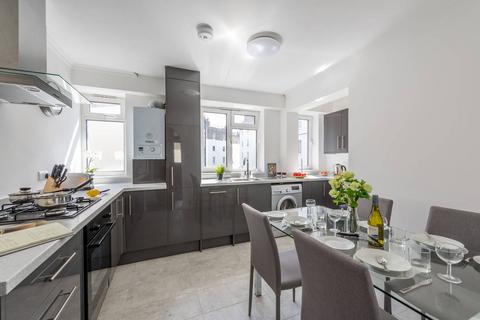 3 bedroom flat for sale, Chapel Street, Marylebone, London, NW1