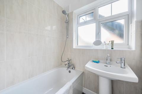 33 Grove Avenue, Sutton, SM1 2DA