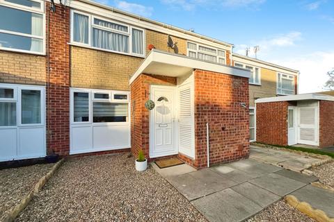 2 bedroom maisonette for sale, Denis Close, Leicestershire LE3