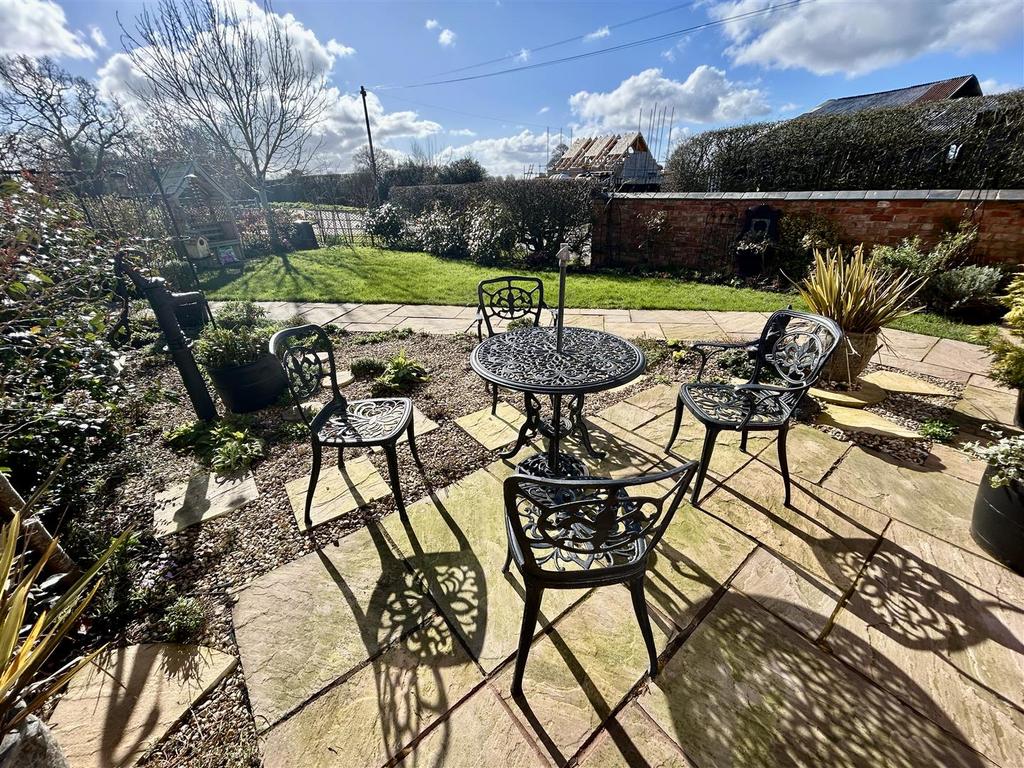 Garden4.jpg