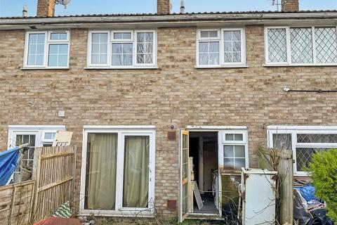 2 bedroom terraced house for sale, St. Paul's Close, Rochester, Kent