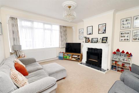 3 bedroom terraced house for sale, Shenley Road, Borehamwood