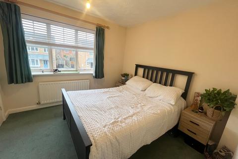 2 bedroom terraced house to rent, Furzbrook Road, Colwick, Nottingham, Nottinghamshire, NG4