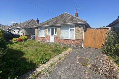 2 bedroom detached bungalow for sale, Rossmore Road, Poole BH12