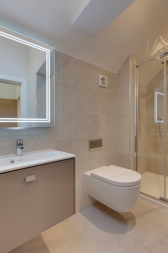 Bedroom 2 En-Suite