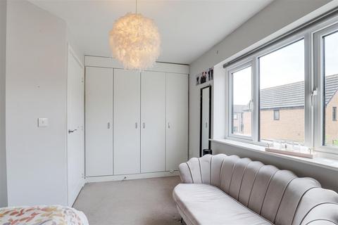 38 Arkwright Walk, The Meadows, Nottingham, NG2 2HW