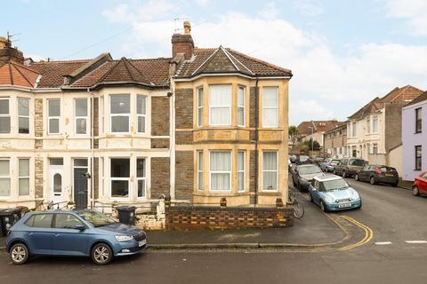 17 Gerrish Avenue, Whitehall, Bristol, BS5 9DG