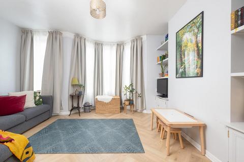 17 Gerrish Avenue, Whitehall, Bristol, BS5 9DG