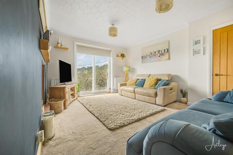 undefined, Vale View, Pont Nedd Fechan, Neath