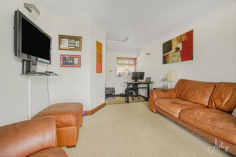 Graig Y Tewgoed Vale View, Pont Nedd Fechan, Neath, SA11 5UN