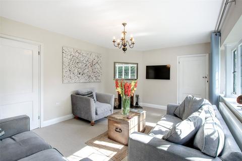 Woodside Pear Tree Lane, Shorne, Gravesend, DA12 3JT