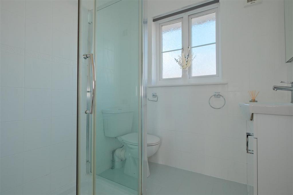 Family Shower Room