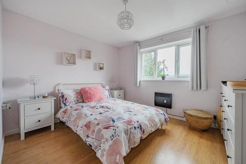 2 bedroom terraced house for sale, High Wycombe,  Buckinghamshire,  HP13