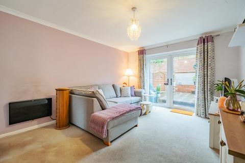 2 bedroom terraced house for sale, High Wycombe,  Buckinghamshire,  HP13