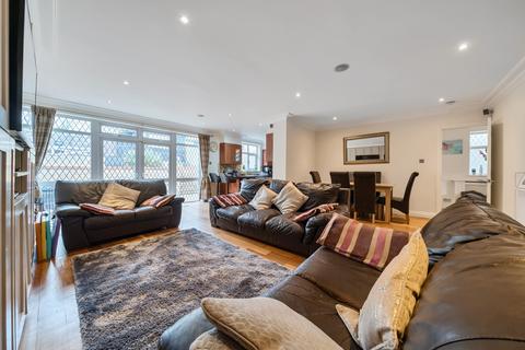 undefined, Lynton Avenue, Orpington