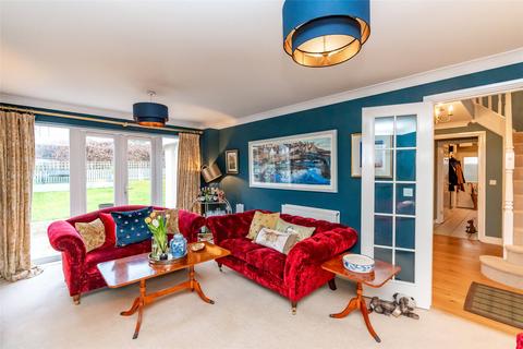 35 Cant Crescent, St Andrews, KY16 8NF