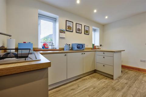 Dawson Cottage Burton Road, Lower Bentham, Lancaster, LA2 7EB
