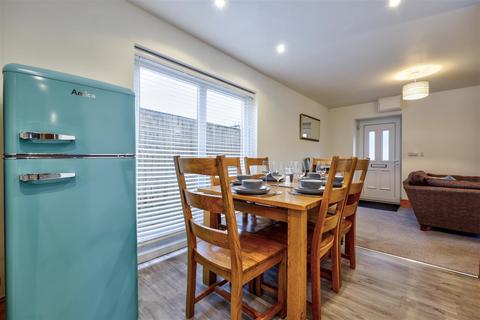 Dawson Cottage Burton Road, Lower Bentham, Lancaster, LA2 7EB