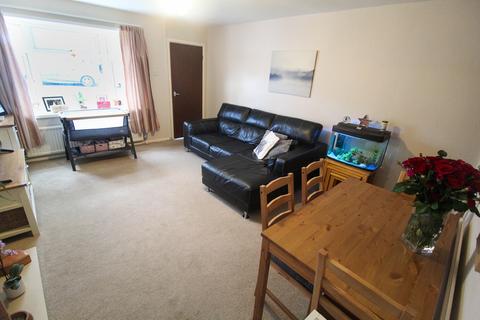 3 Avon Close, Marple, Stockport, SK6 6EQ