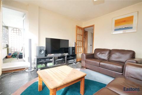 35, Alnod Broad Walk, Epsom, KT18 5TR