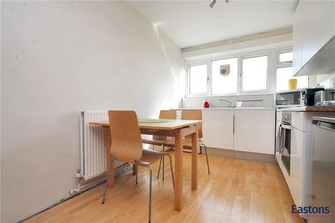 35, Alnod Broad Walk, Epsom, KT18 5TR