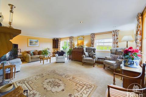 4 bedroom detached house for sale, Symonds Yat Rock